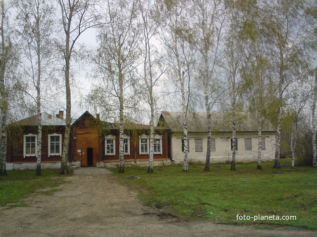 Бывшая школа в Кугушево