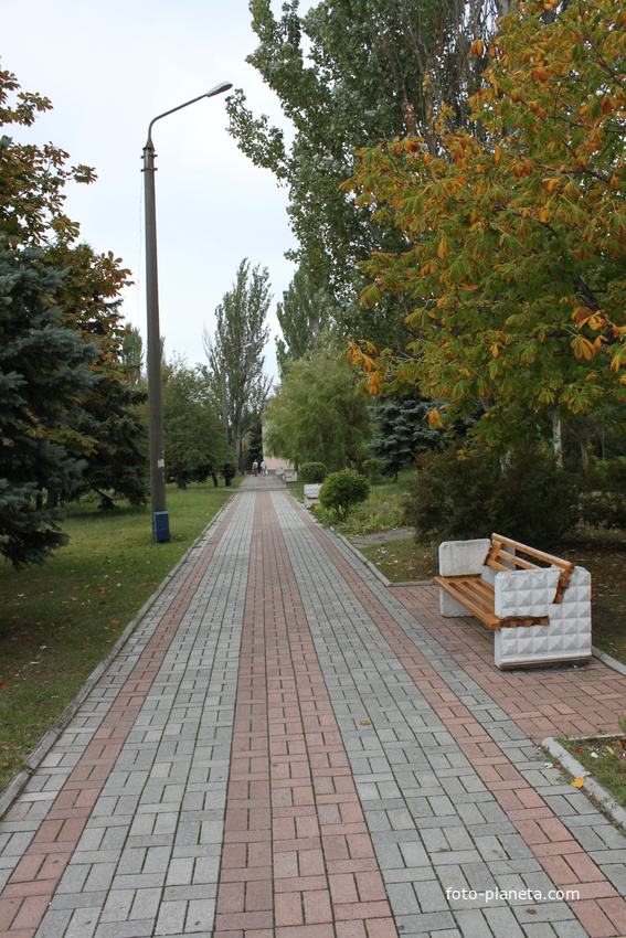 Бердянск. Территория санаторя "Лазурный".