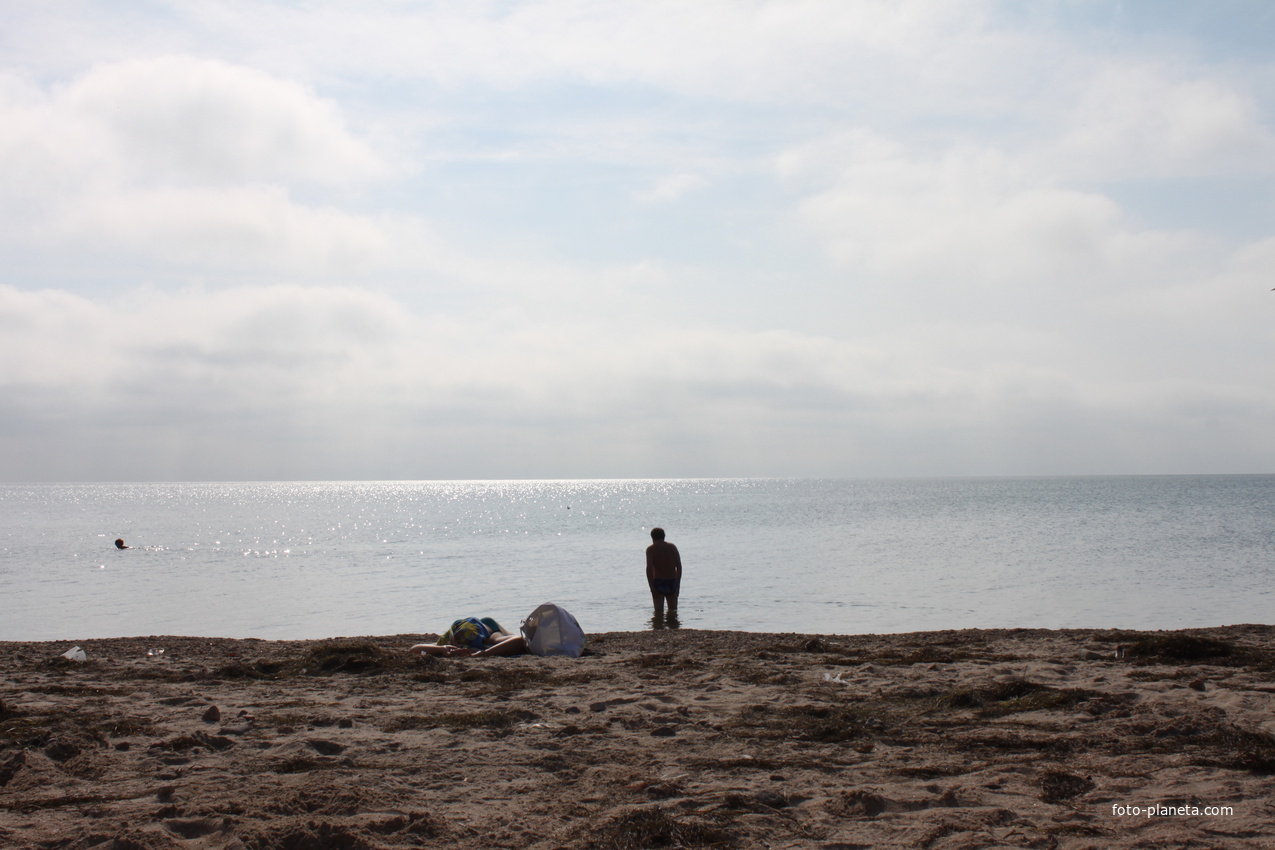 Бердянск. На пляже.