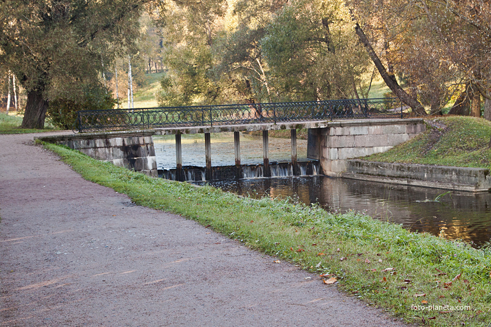 Чёрный мост