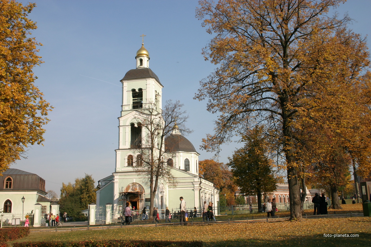 Церковь Иконы Пресвятой Богородицы «Живоносный Источник» в Царицыно