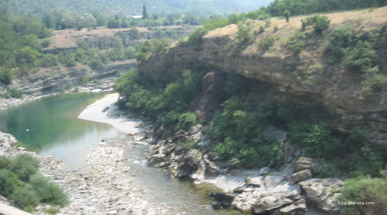 Каньон реки Морача.