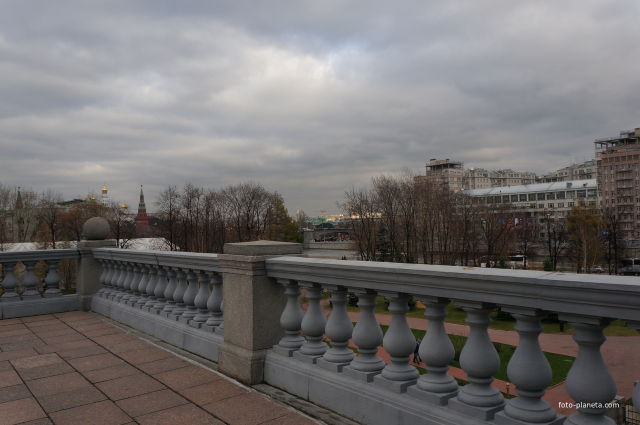 Панорама Москвы от храма Христа Спасителя