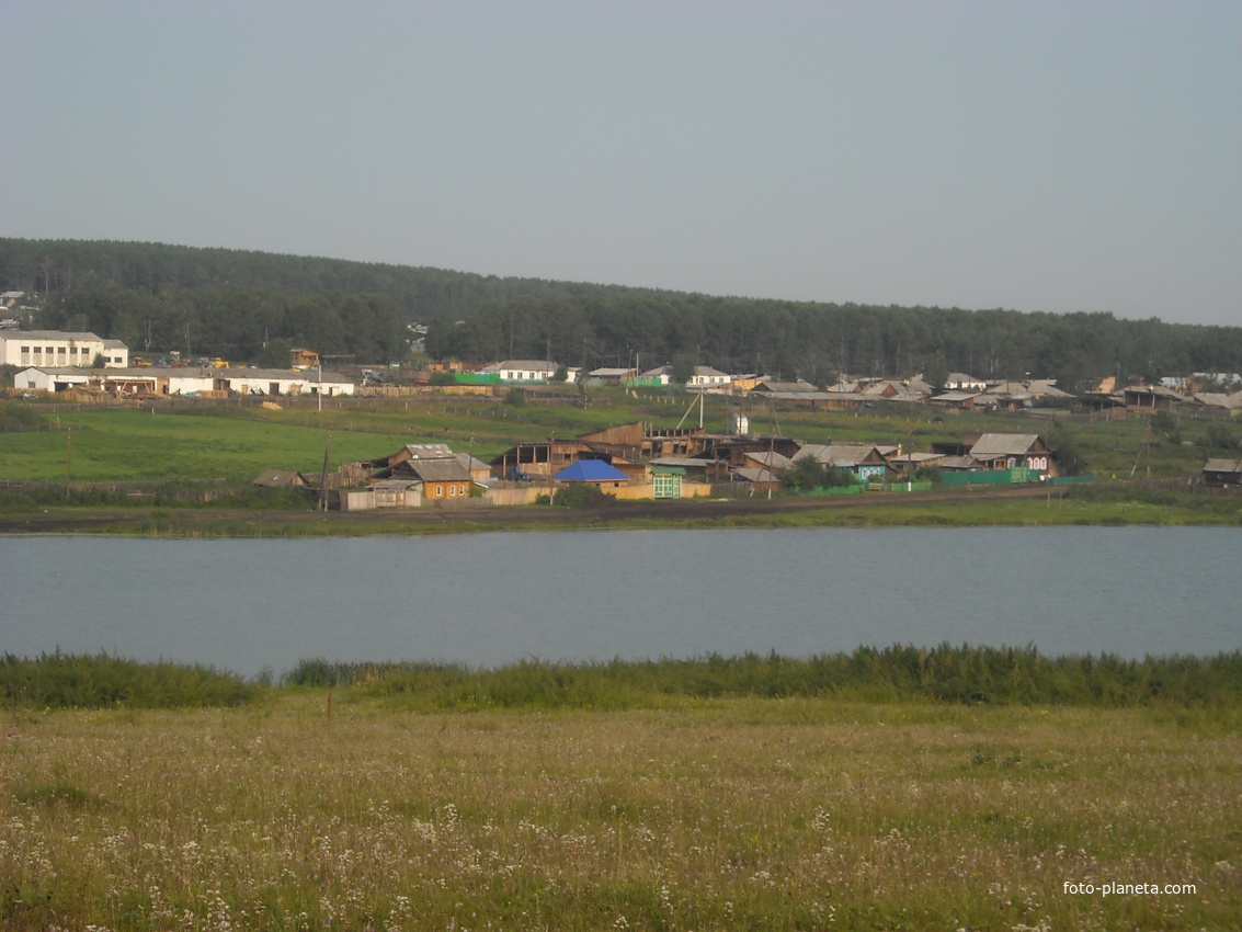 озеро, вид на ул.Чумакова