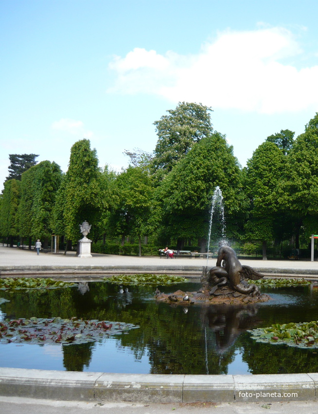 дворец Шернбурн, парк, фонтан