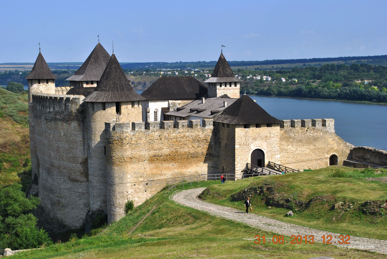 Фото хотинской крепости