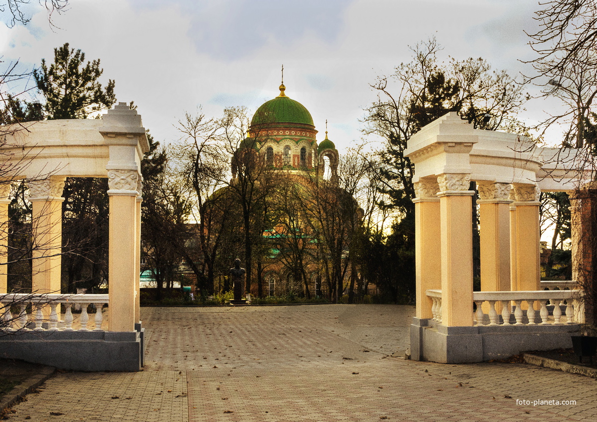 АЛЕКСАНДРОВСКИЙ САД