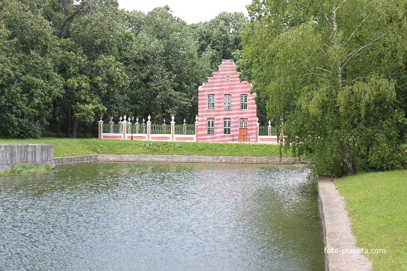 Голландский домик
