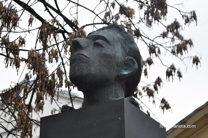 Памятник Осипу Мандельштаму