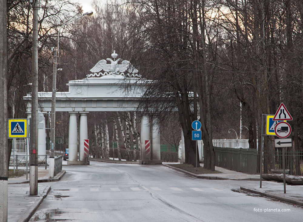 Николаевские ворота