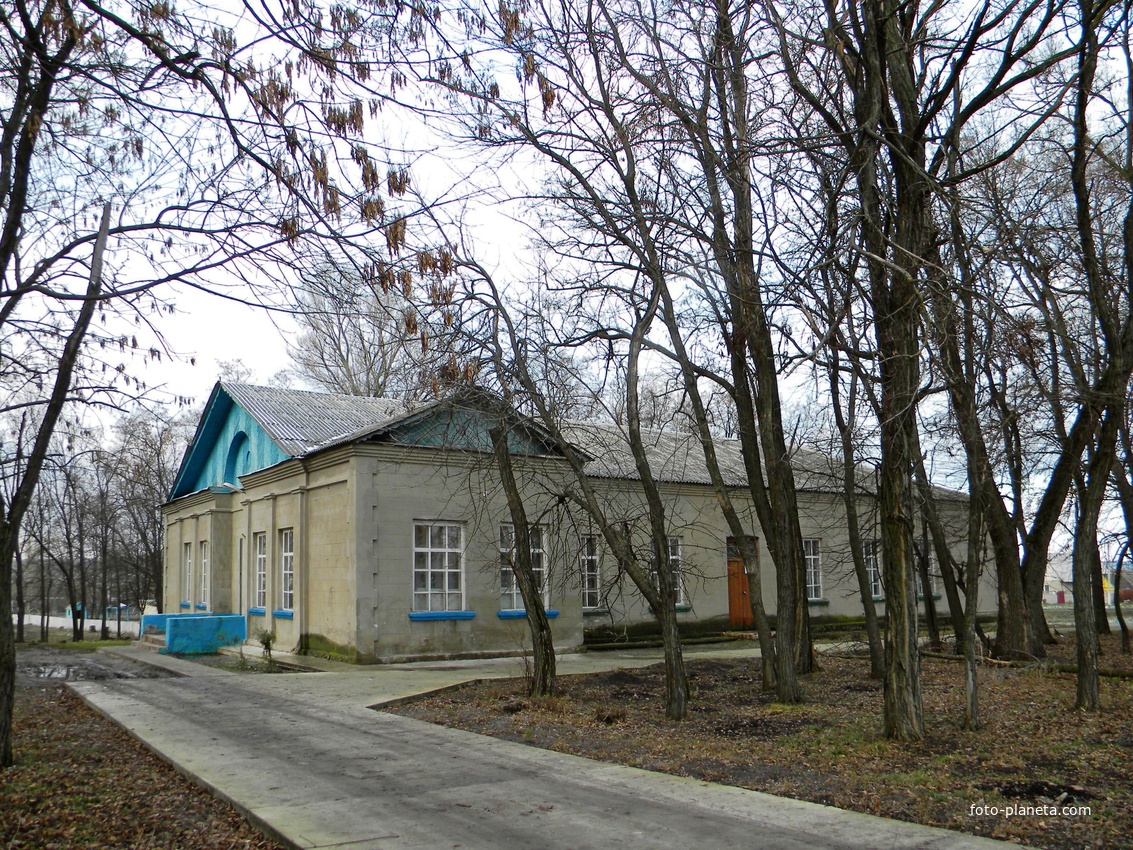 Сельский Клуб  села Стариково