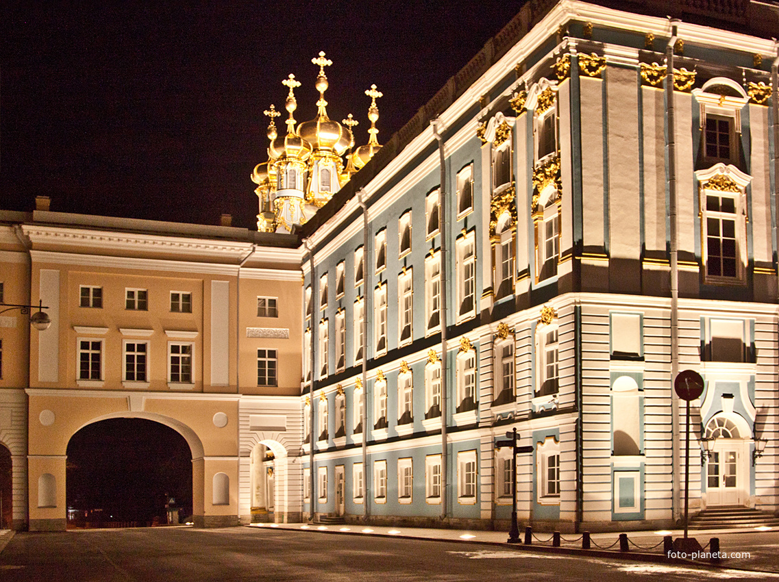 Ночной вид Екатерининского дворца