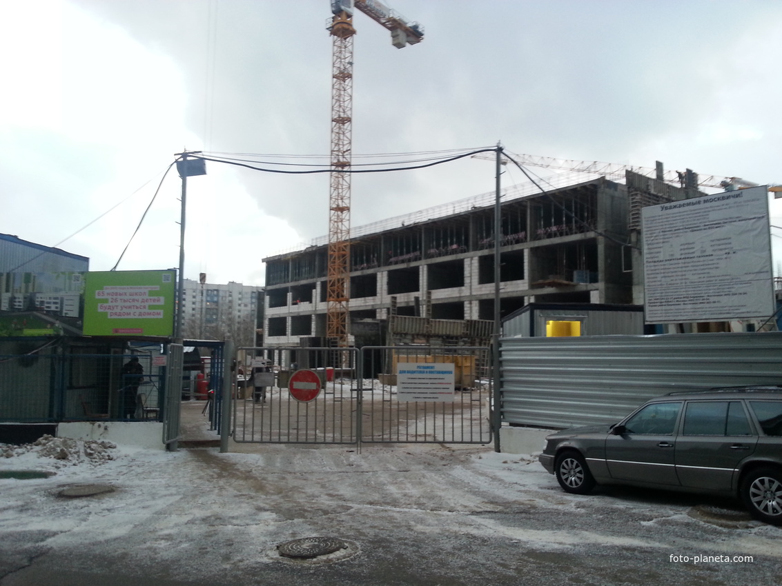 Новая школа у Загорьевского пруда