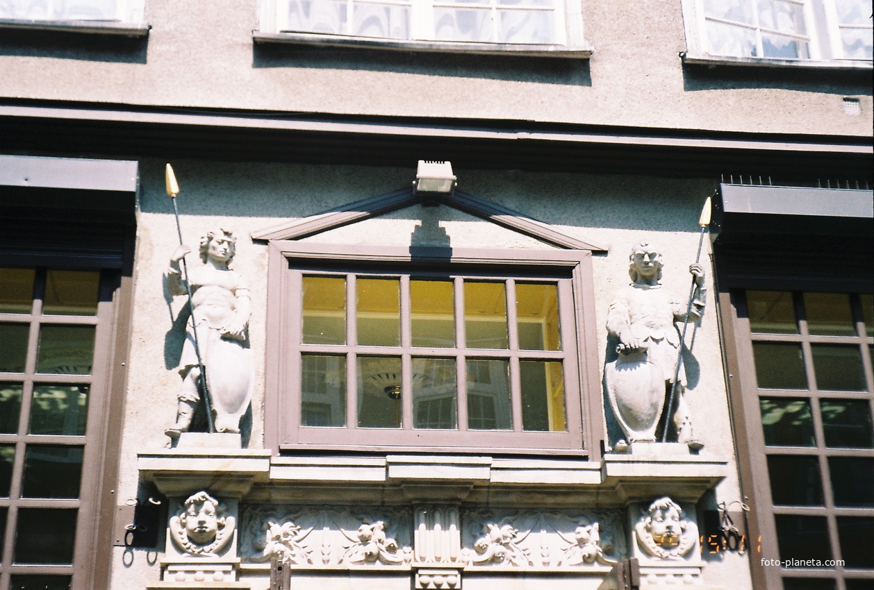 Гданьск, фрагмент здания в исторической части