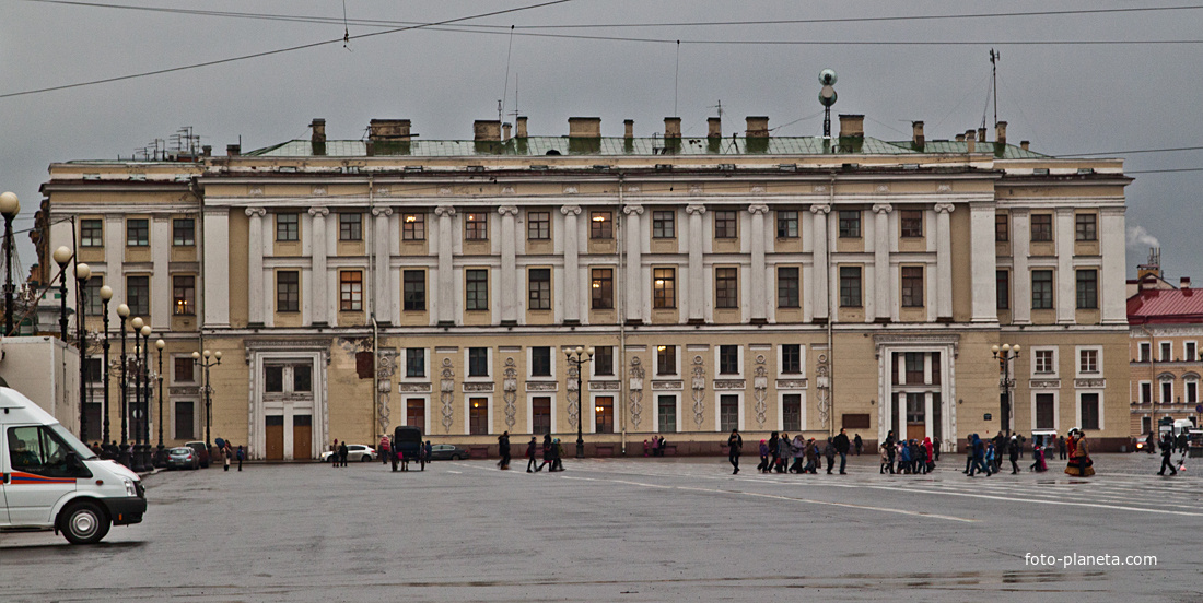Дворцовая площадь, 4