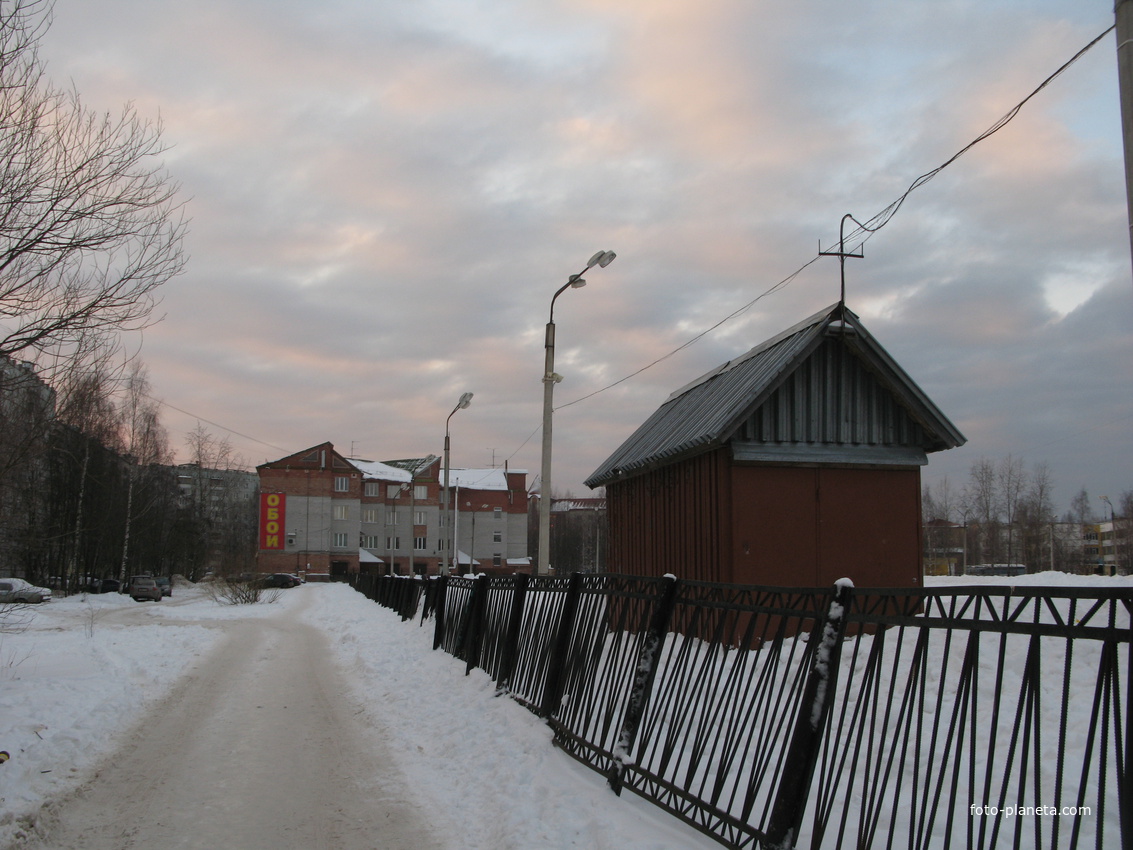 Сыктывкар декабрь 2013 ограда конькобежной дорожки дорожки