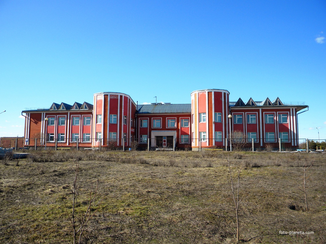 Школа села  Озерки