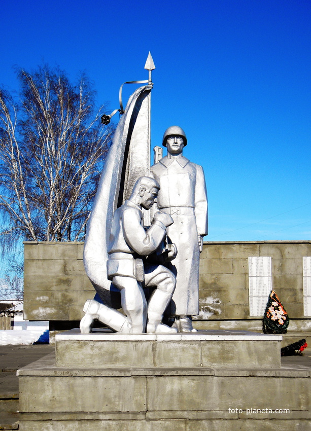Мемориал Воинской Славы в селе Шаталовка