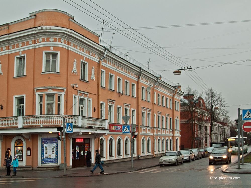 Улица Московская