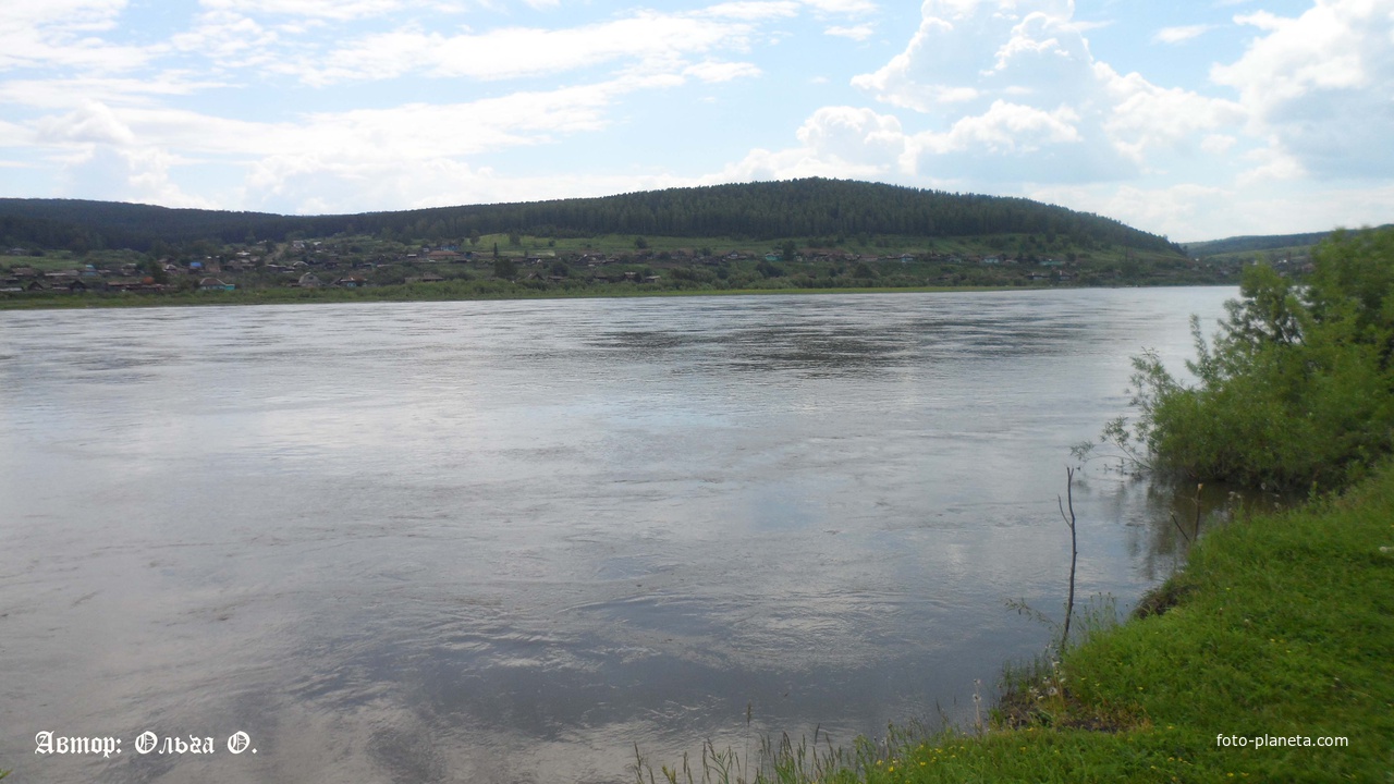 река Чулым в июне