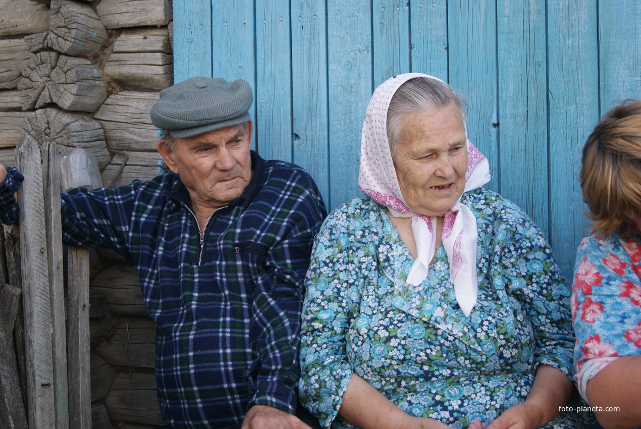 Старейшие жители с.Хомутинка