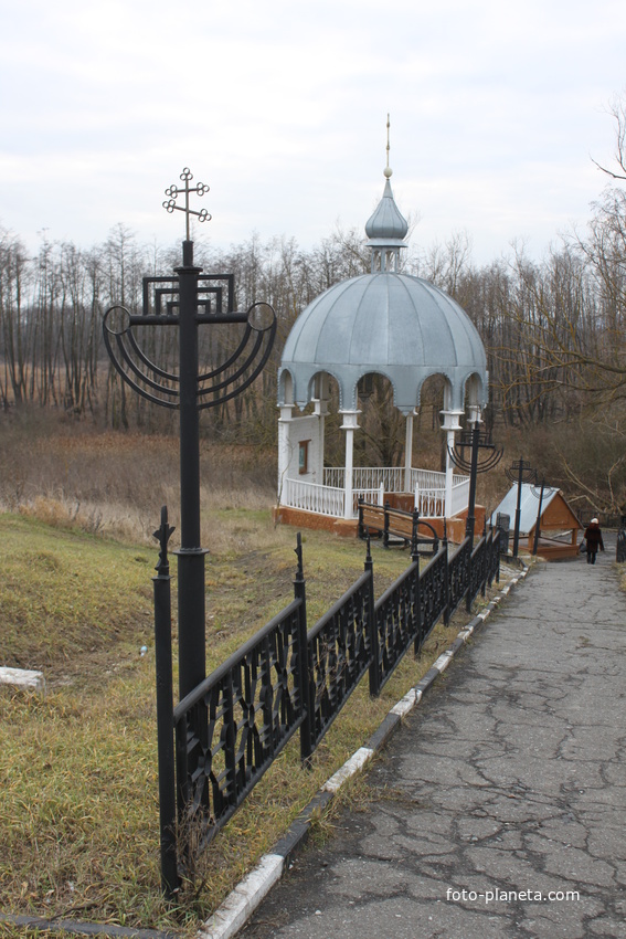 Петропавловка. Ул. Подгорная. Дорога к часовне святителя Иоасафа.