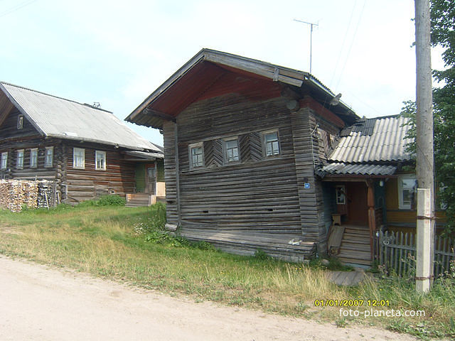 Дом Евны (Поповского Евгения) в Пожарище