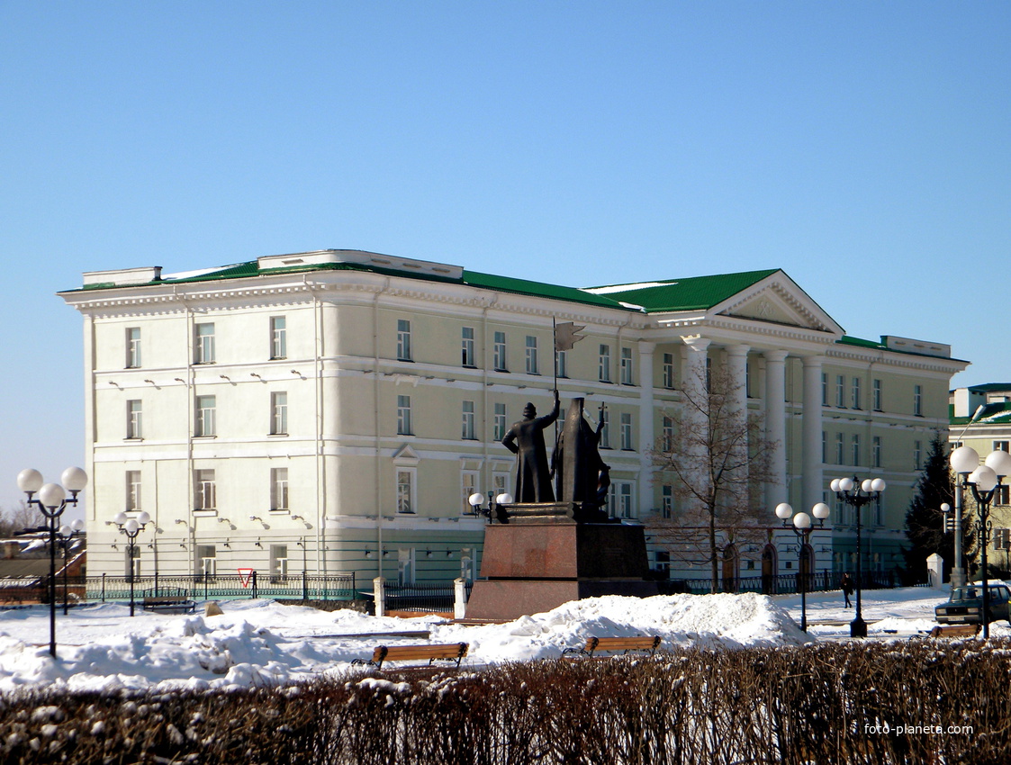 Старооскольский городской округ. Мэрия старый Оскол. Здание администрации Старооскольского городского округа. Старый Оскол городская мэрия. Городской округ город старый Оскол.