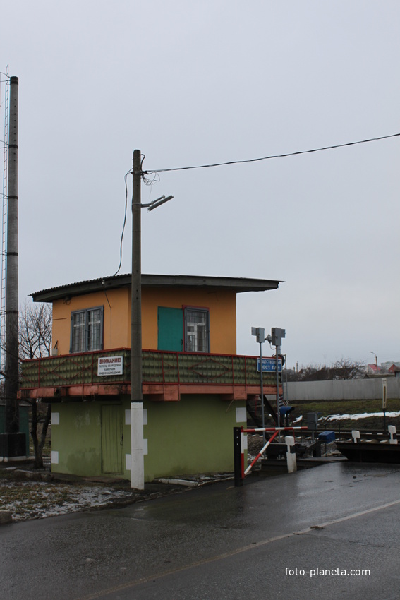 Губкин. Железнодорожный переезд.