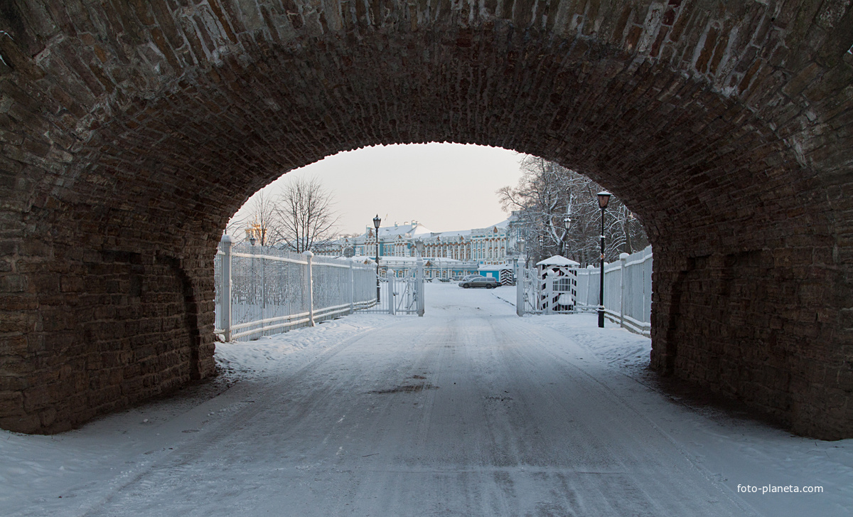 Подкапризовая дорога