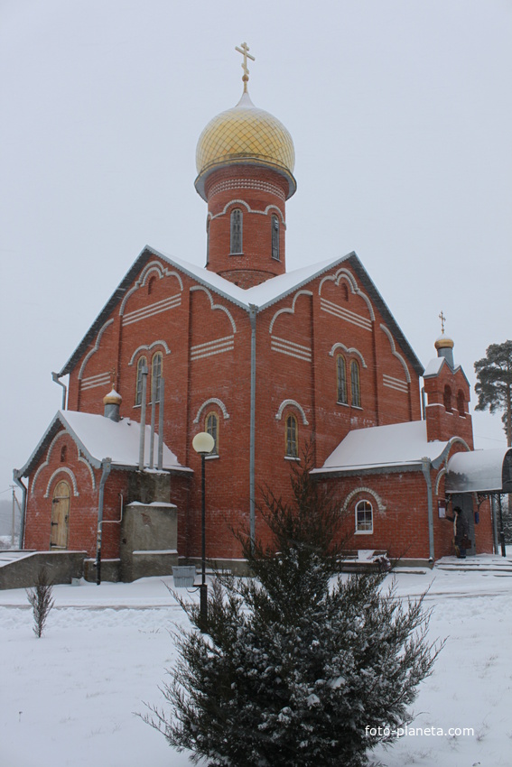 Ивня. Свято-Никольский храм.