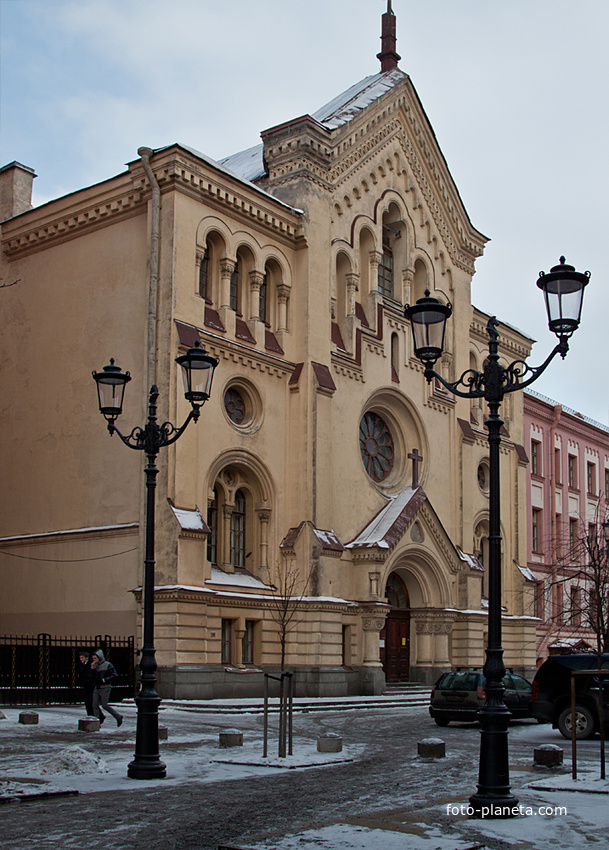 Лютеранская церковь Святой Екатерины на улице Малой Конюшенной