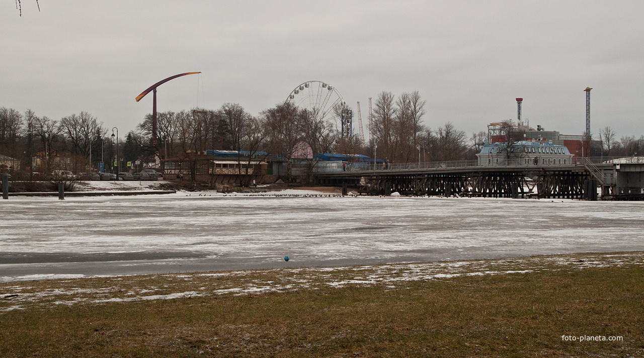 Река Средняя Невка