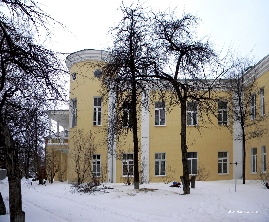 Дом Ребиндера.