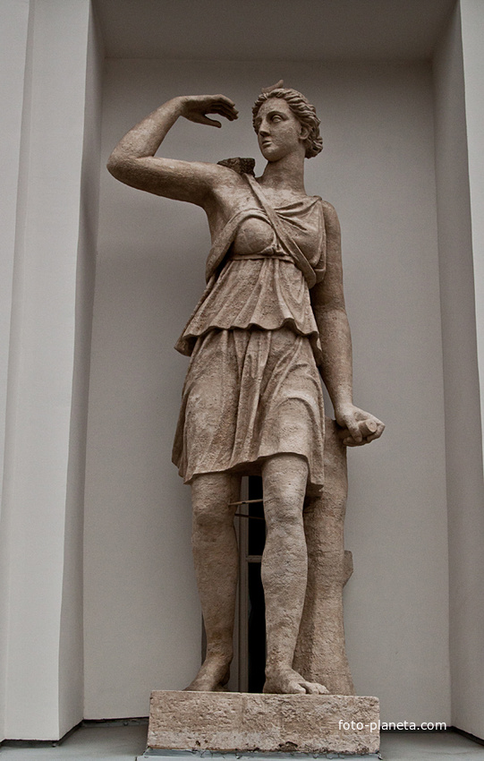 Статуя Артемиды