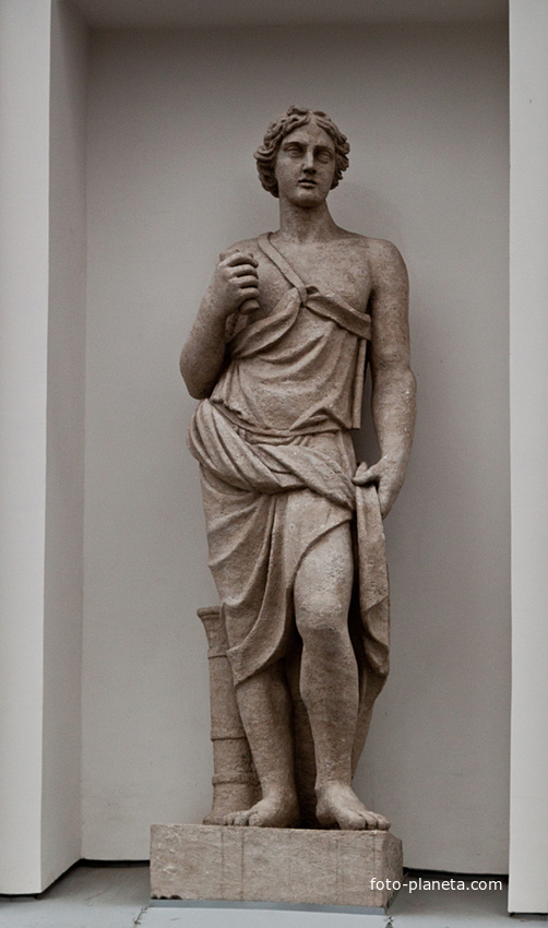 Статуя Мелеагра