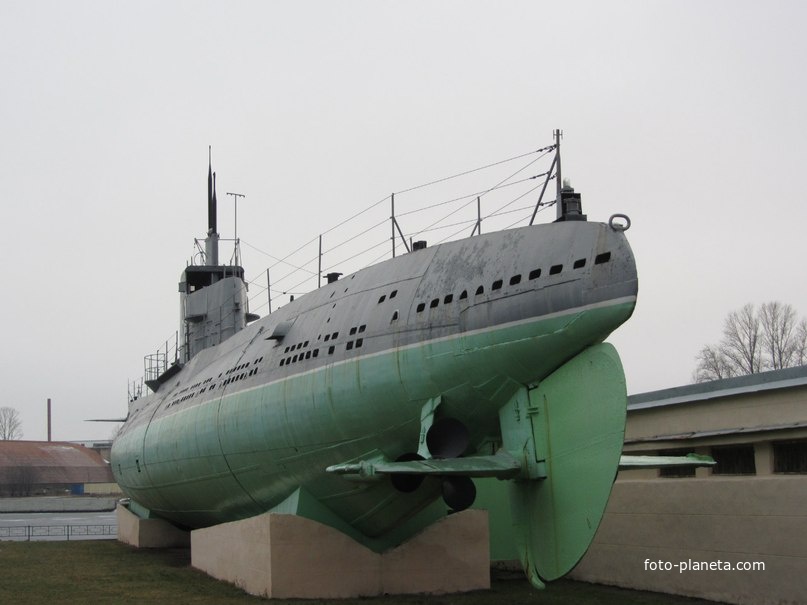 Мемориальный комплекс &quot;Подводная лодка Д-2 &quot;Народоволец&quot;, другой ракурс
