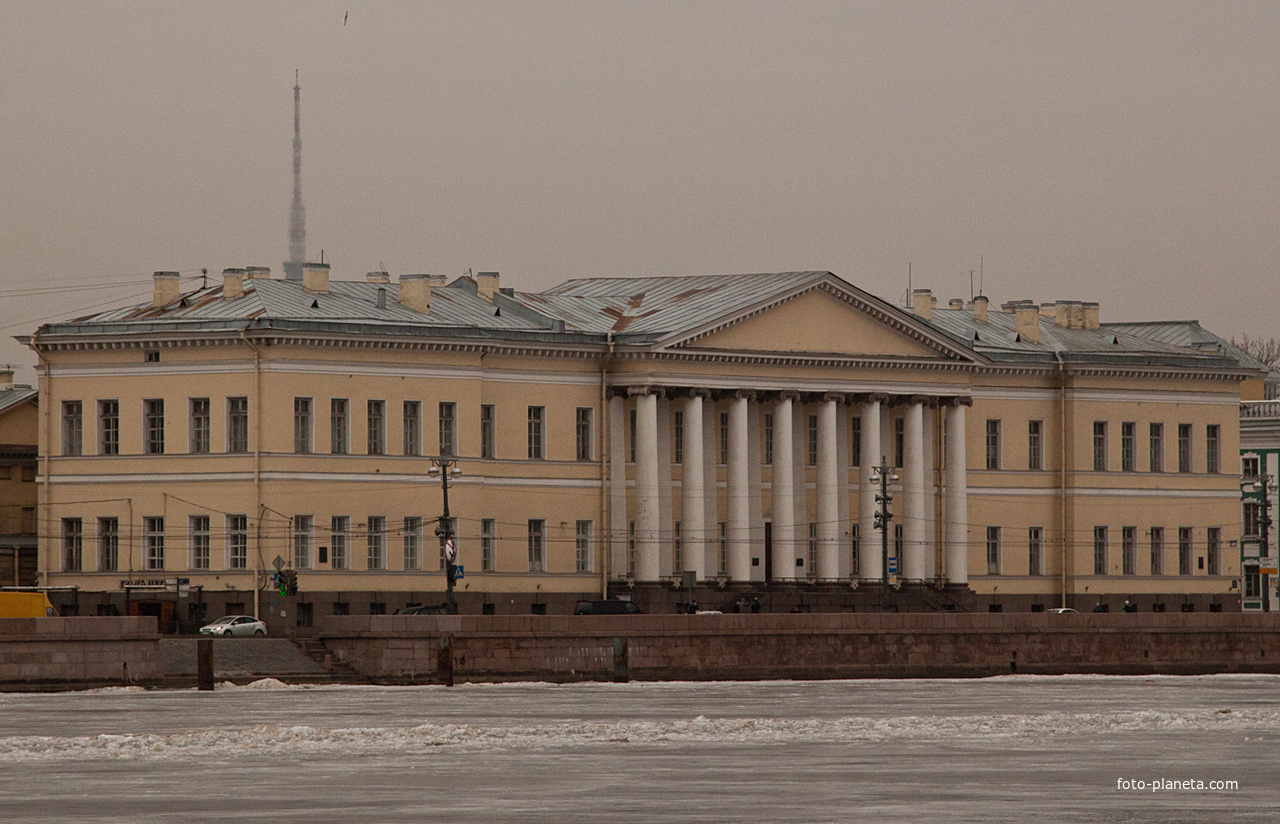 академия наук в санкт петербурге