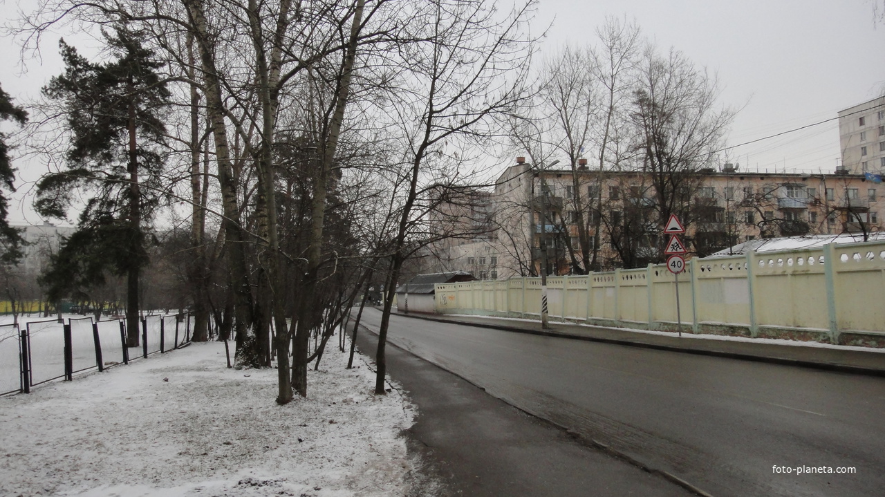 Тимуровская улица, жилые дома бывшей воинской части.