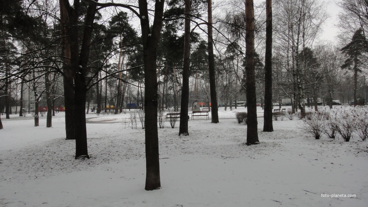 Парк Сосенки, памятник погибшим воинам в годы Великой Отечественной войны