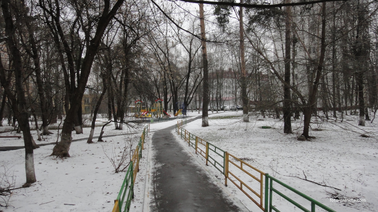 Двор на Тимировской улицы