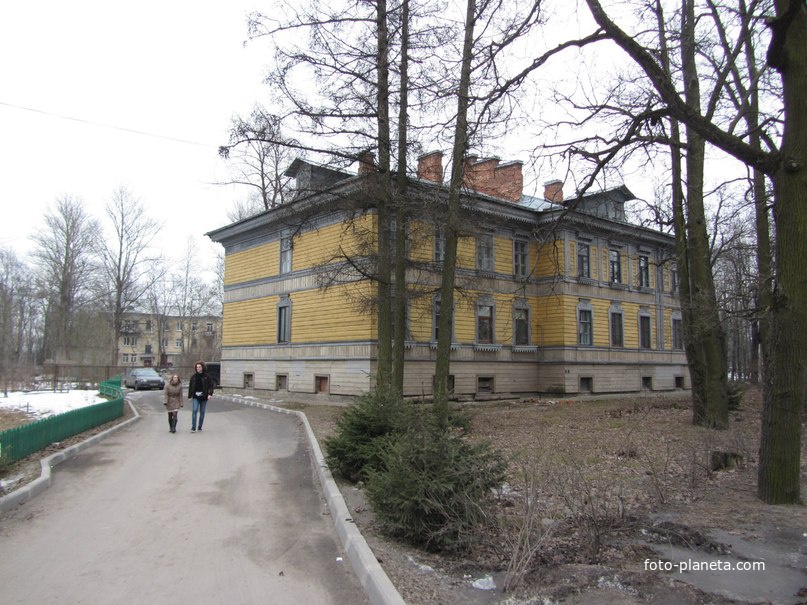 Гатчина, жилой дом