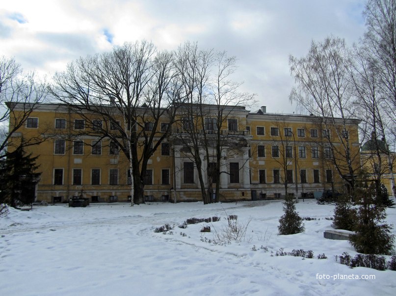 Свято-Троицкая Сергиева Приморская пустынь