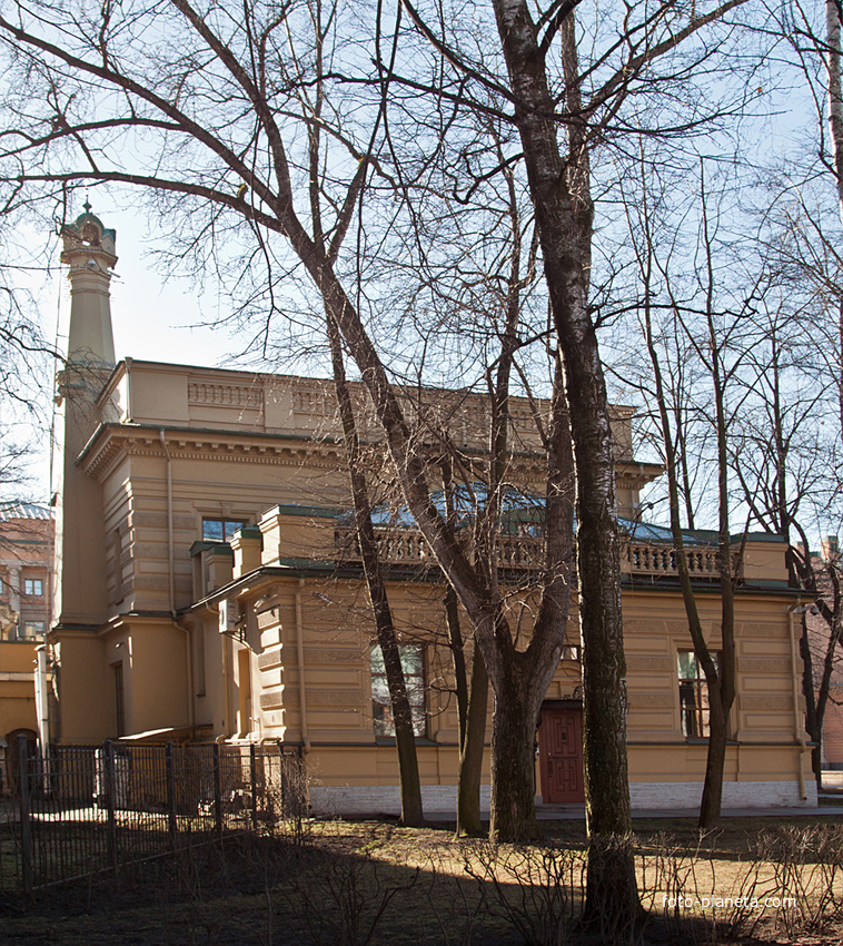 Дом на улице Кленовой