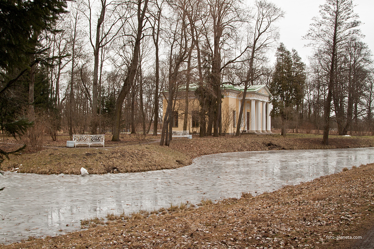 Концертный зал