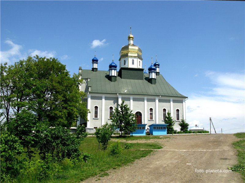 Крещатик, монастырь