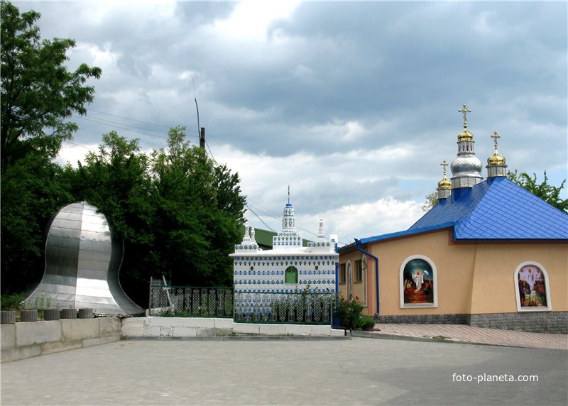 Кулівецький Свято-Успенський чоловічий монастир