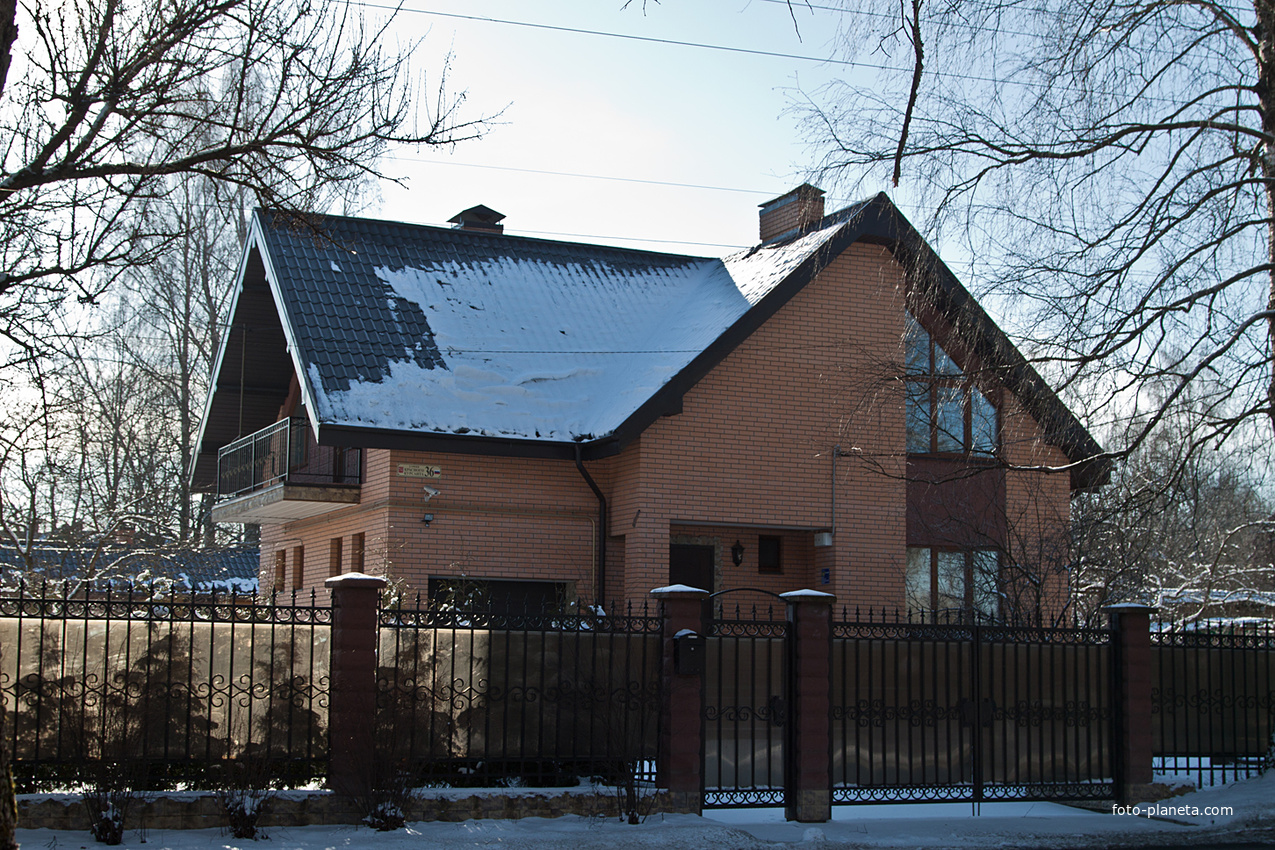 Улица Красного Курсанта, дом 36