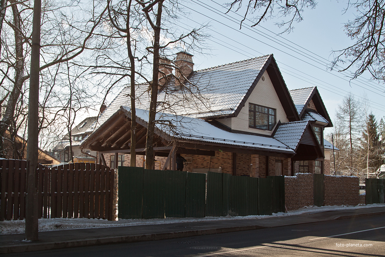 Улица Красного Курсанта, дом 32