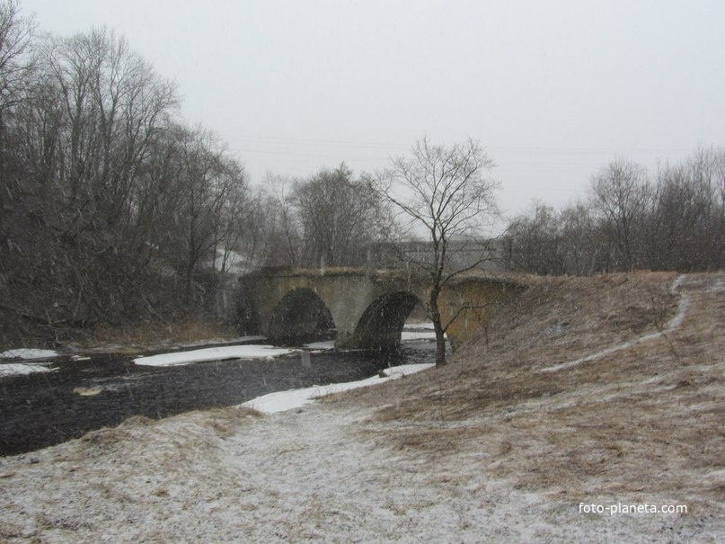 Васильково, двухарочный мост